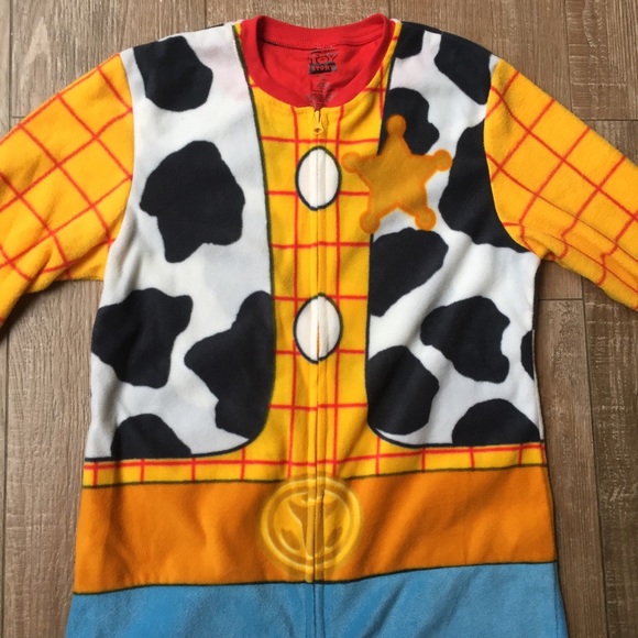 *SOLD*         ToyStory Woody ⭐️ Fleece Onesie PJ - Picture 3 of 8